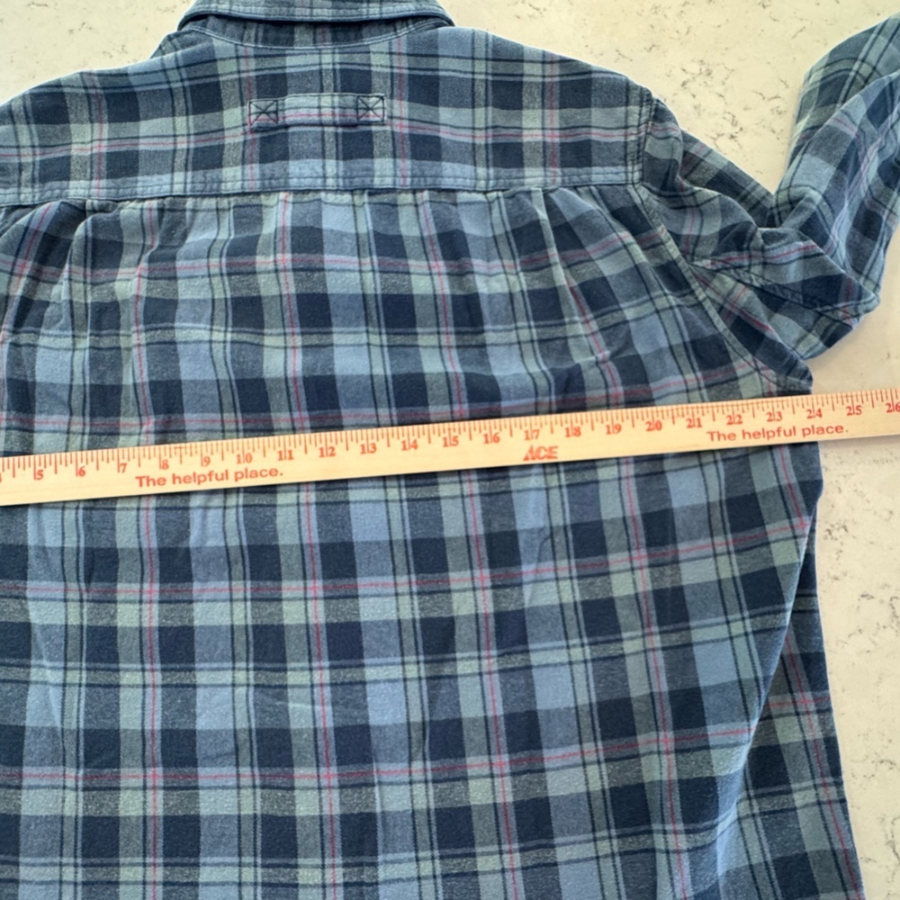 DULUTH Men's Free Swingin' Flannel Slim
Fit Shirt Item 64507 Sz L Blue Plaid - Picture 7 of 13